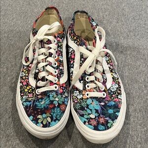 Vans Old Skool Liberty fabric multi color black floral, size 6.5.